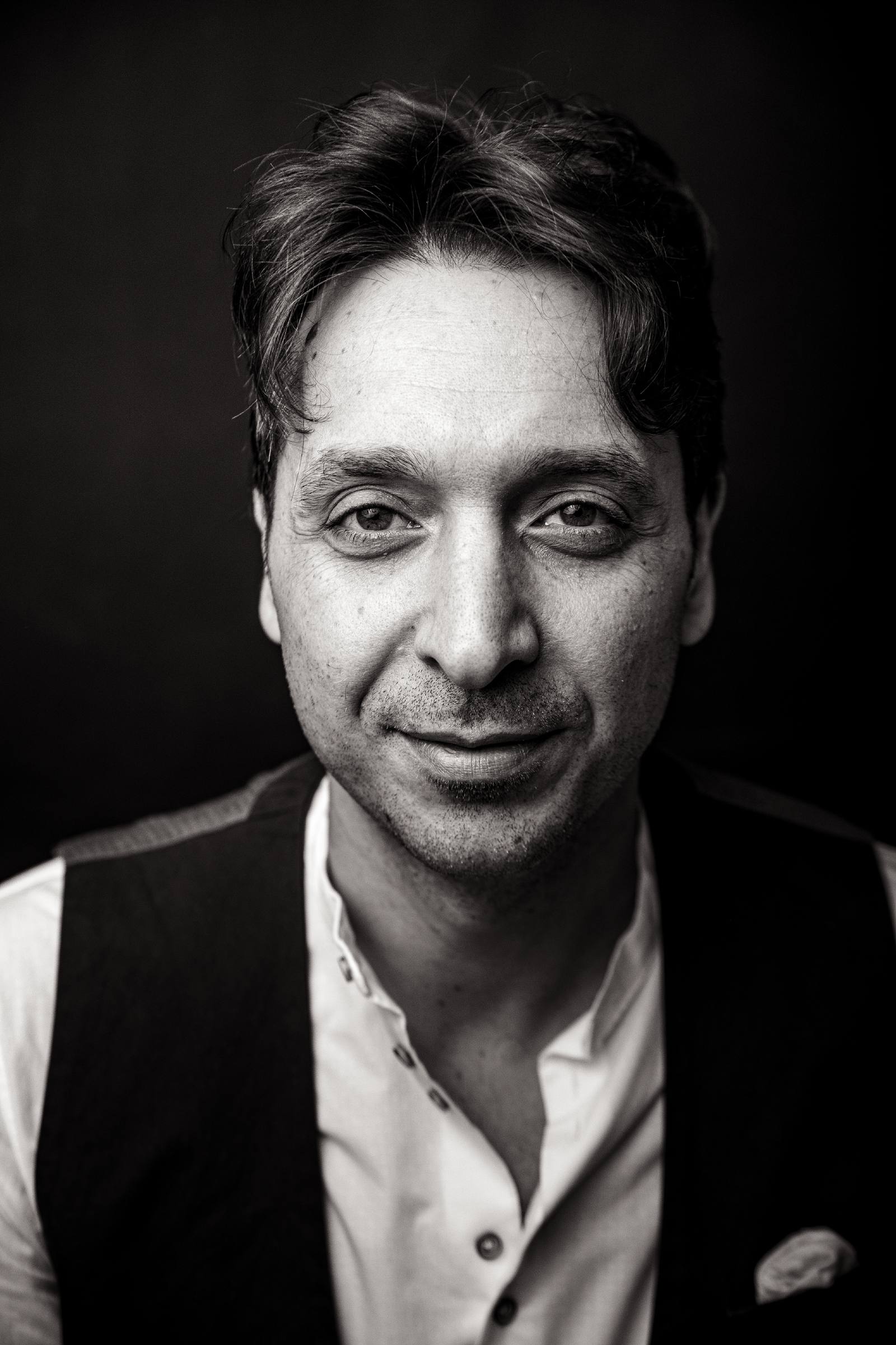 Black and white portrait of Giovanni Bevacqua
